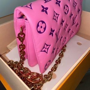 Brand new. Never worn, 100 percent Real Louis Vuitton purse.